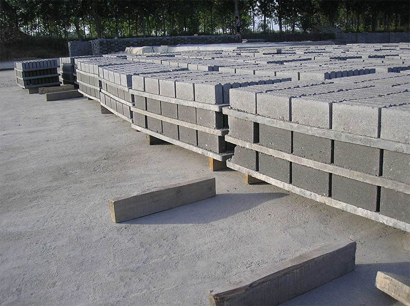 <a href=http://www.phoenixcarpet.cn/ target=_blank class=infotextkey>空心磚托板</a>